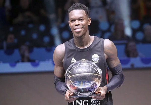 Antetokounmpo ve Dennis Schröder haddini aştı! Türk bayrağı için çirkin sözler...